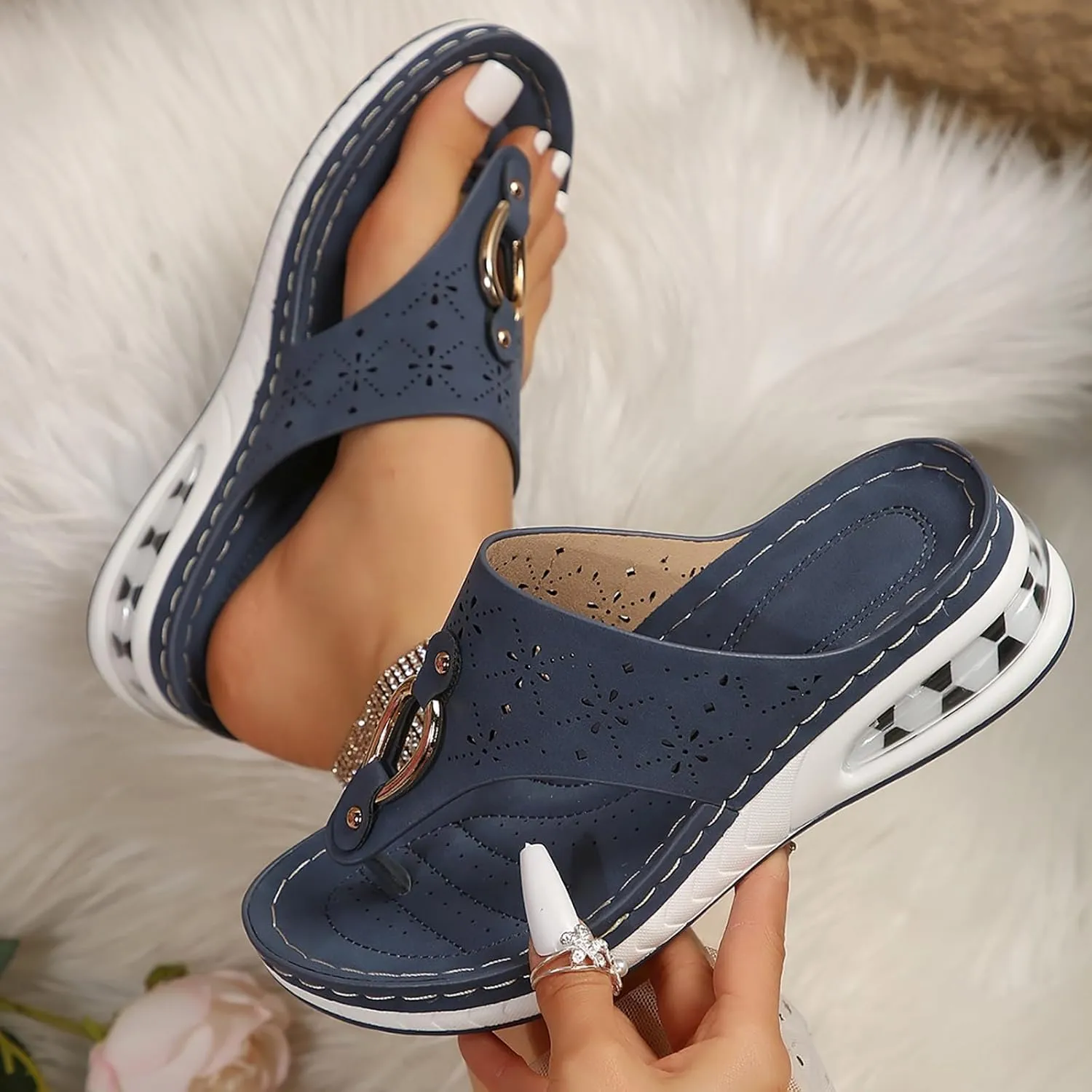2025 Women's Wedge Sandals with Arch Support Lightweight Comfort Dressy Sandals Breathable Beach Flip Flops