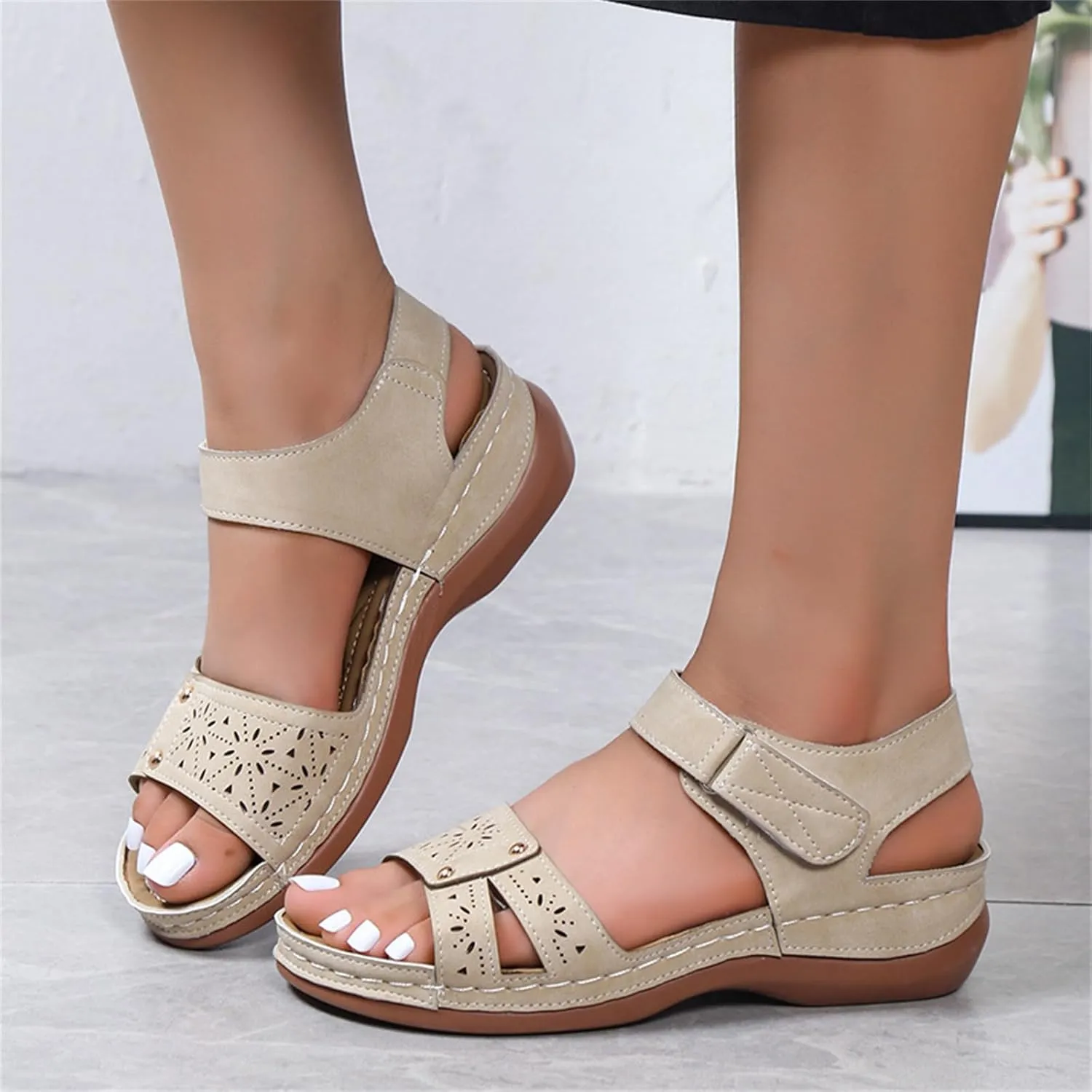 Flat Sandals for Women Dressy 2025 Open Toe Ankle Strap Wedge Sandal Casual Summer Comfortable Arch Support Going Out Shoes