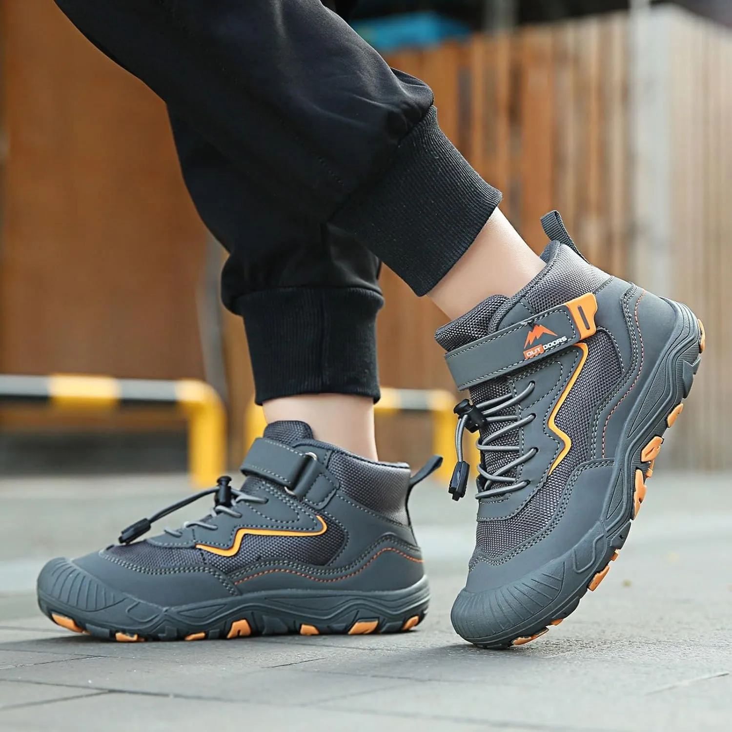 Kids Boys Sports Trainers Shoes Breathable Lightweight School Basketball Soccer Sneakers Children's Hiking Shoes