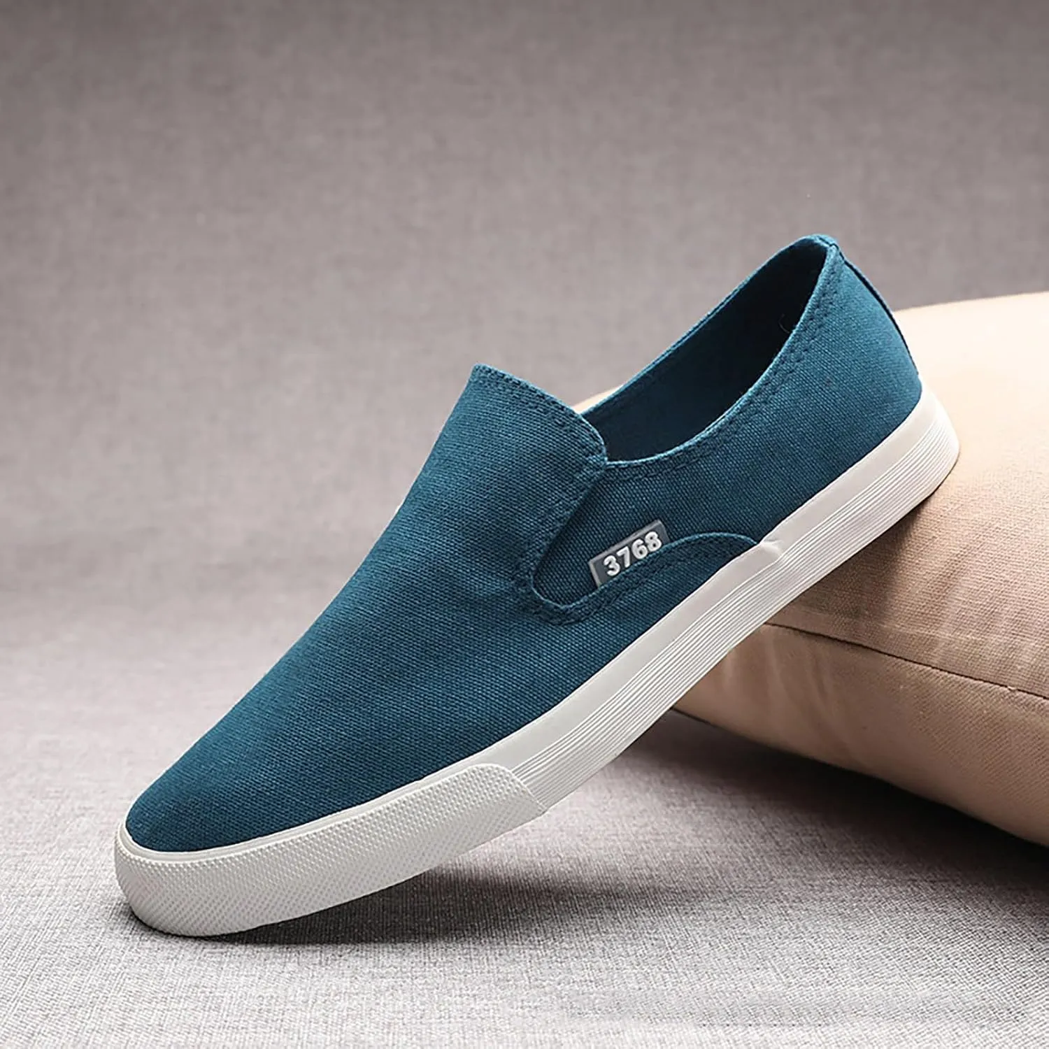 Men's Breathable Solid Color Korean Version Trendy Casual Comfortable Lightweight Sports Shoes Mens 997h V1 Sneaker