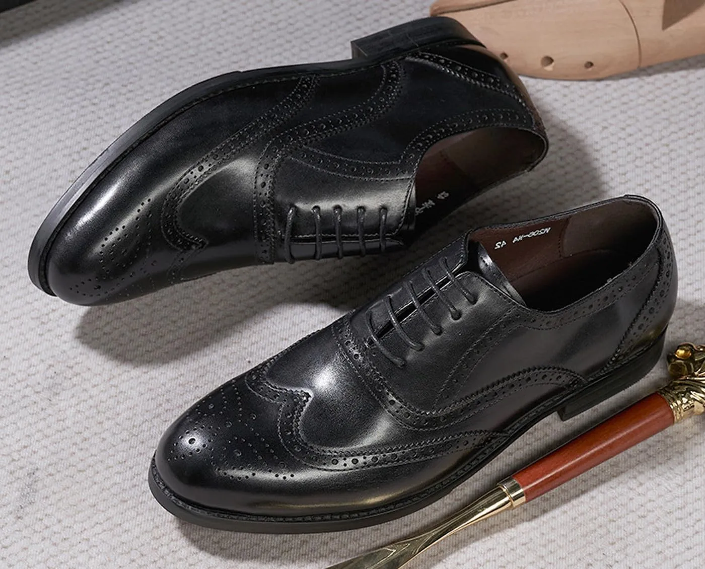 Mens Oxfords Formal Dress Suit Shoes Genunie Leather Wingtip Brogues Modern Shoes Men's Fashion Prom Wedding Business Casual Luxury Derby Comfortable Tuxedo Shoes for Men