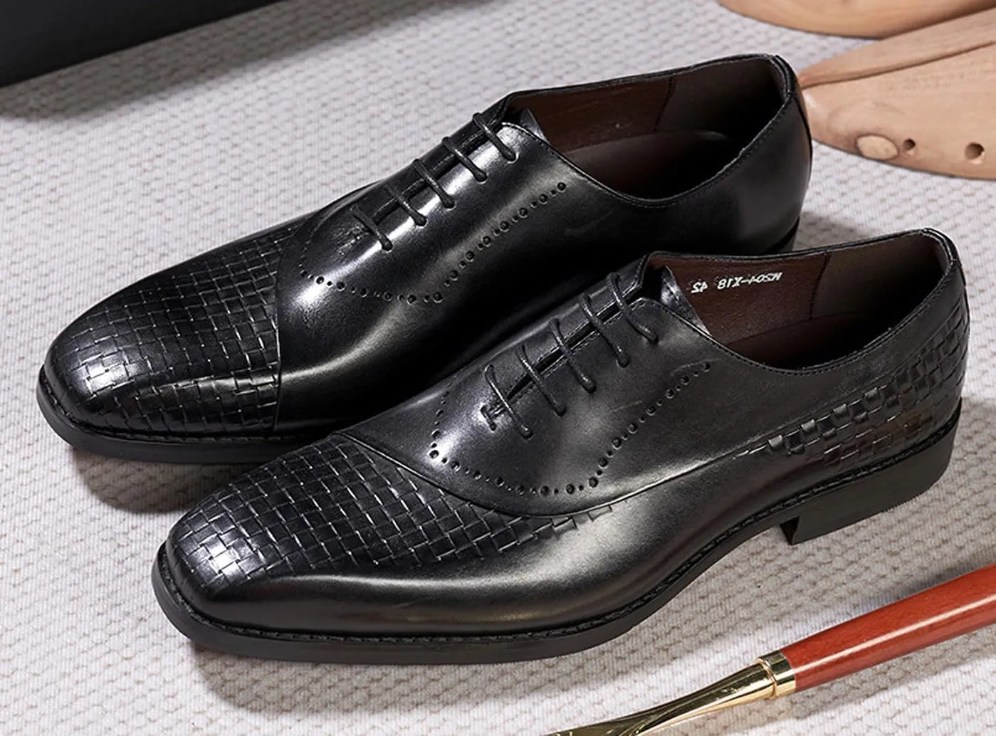 Men's Oxfords Formal Dress Suit Shoes Genunie Leather Wingtips Brogues Woven Pattern Modern Shoes Men's Fashion Prom Wedding Business Causal Derby Comfortable Tuxedo Shoes for Men