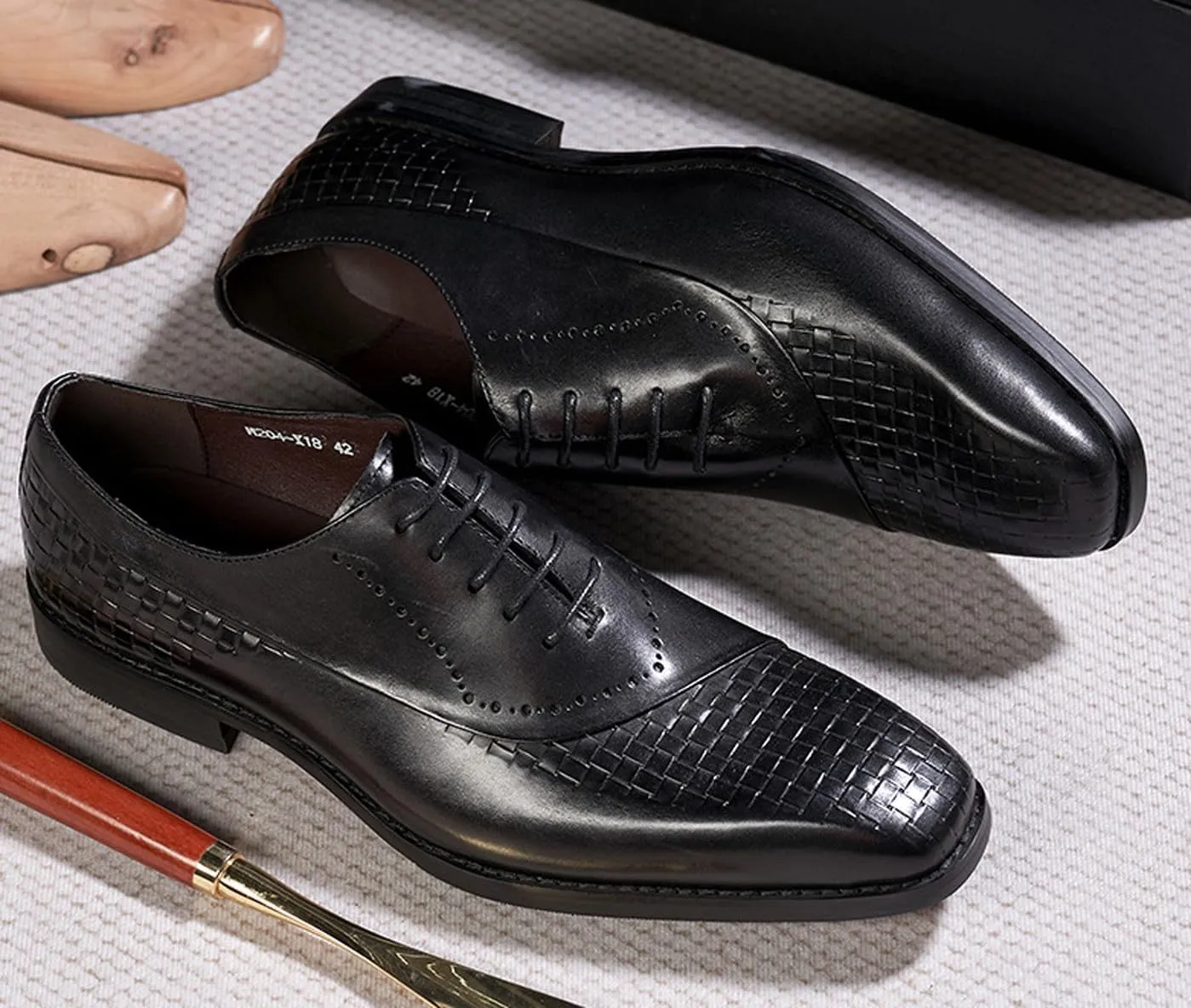 Men's Oxfords Formal Dress Suit Shoes Genunie Leather Wingtips Brogues Woven Pattern Modern Shoes Men's Fashion Prom Wedding Business Causal Derby Comfortable Tuxedo Shoes for Men
