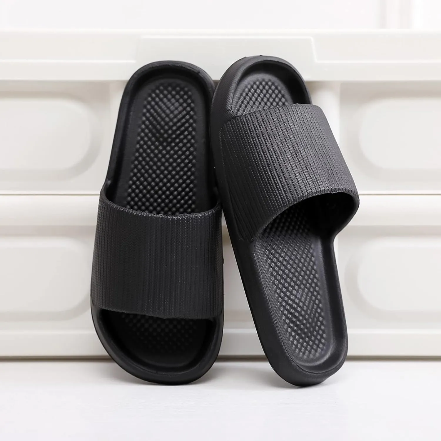 Mens Shower Slides Slides Sandals Pool Slides Slippers Non Slip Shoes Cushioned Thick Sole Bathroom Sandals Indoor Outdoor