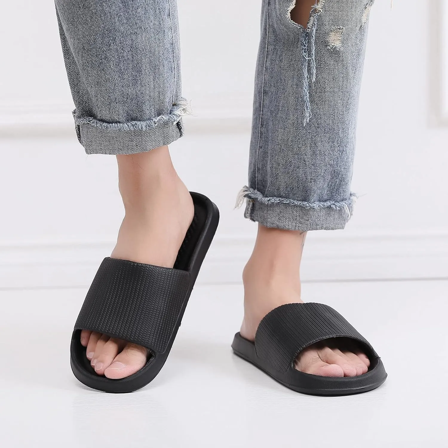 Mens Shower Slides Slides Sandals Pool Slides Slippers Non Slip Shoes Cushioned Thick Sole Bathroom Sandals Indoor Outdoor