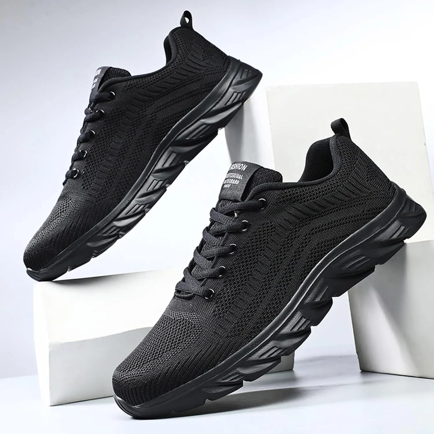 Running Shoes for Men Soft Cushions Athletic Low Top Mountaineering Classic Lightweight Mens Sneaker
