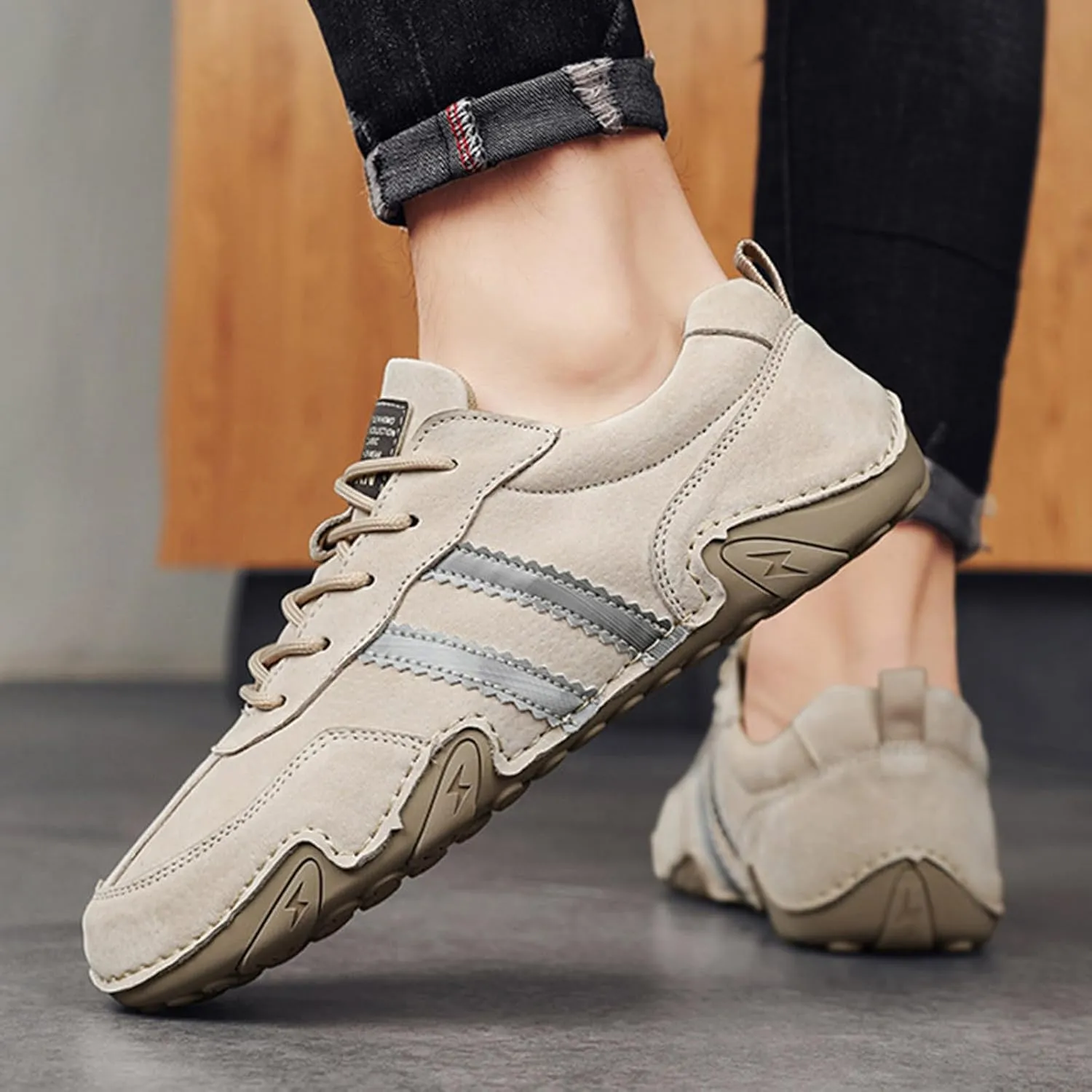 Running Shoes for Men Soft Cushions Athletic Low Top Versatile Office Traveling Lightweight Street Shoes