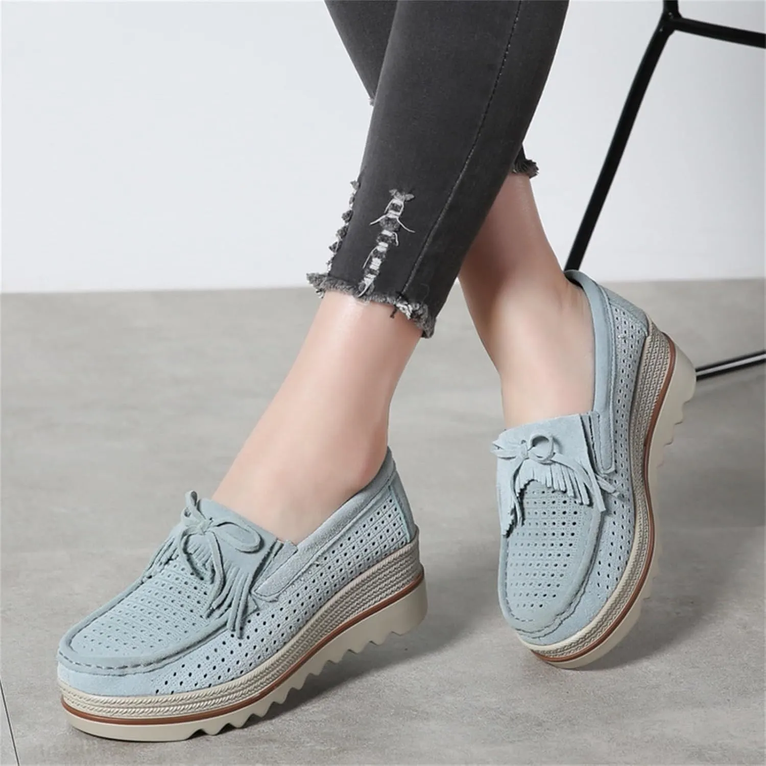 Running Shoes for Women Lightweight Woman Shoes Casual White Sneakers Walking Shoes Ultra Lightweight Breathable Tennis Shoe Cross Trainer Shoe