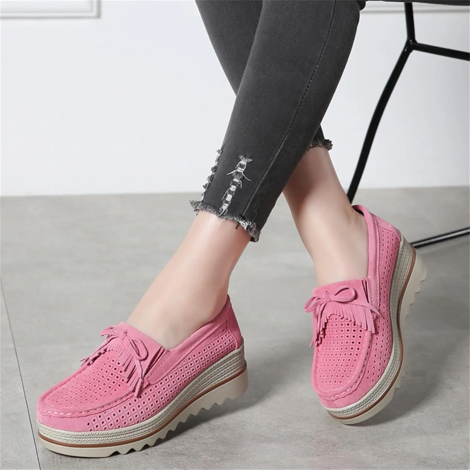 Running Shoes for Women Lightweight Woman Shoes Casual White Sneakers Walking Shoes Ultra Lightweight Breathable Tennis Shoe Cross Trainer Shoe