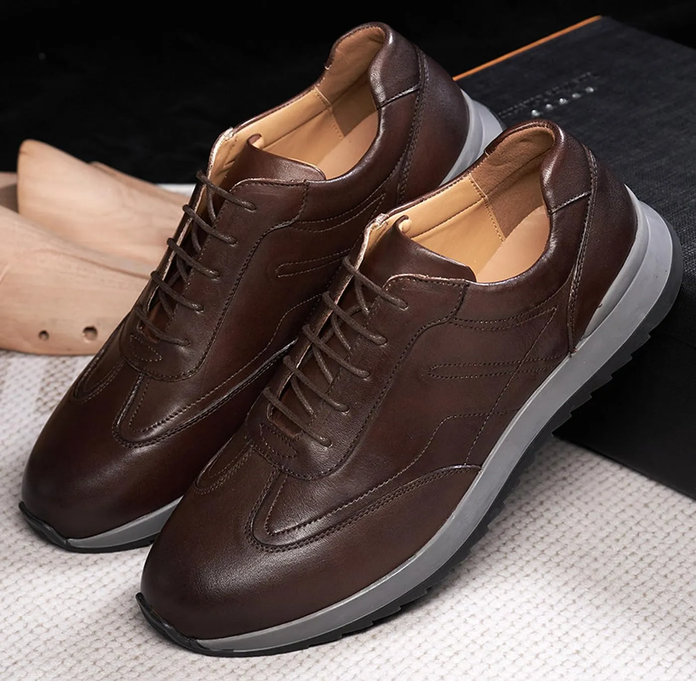 Santimon Mens Casual Shoes Fashion Athletic Sneakers Comfort Walking Shoes Modern Breathable Genunie Leather Flat Oxfords Business Casual Derby for Men