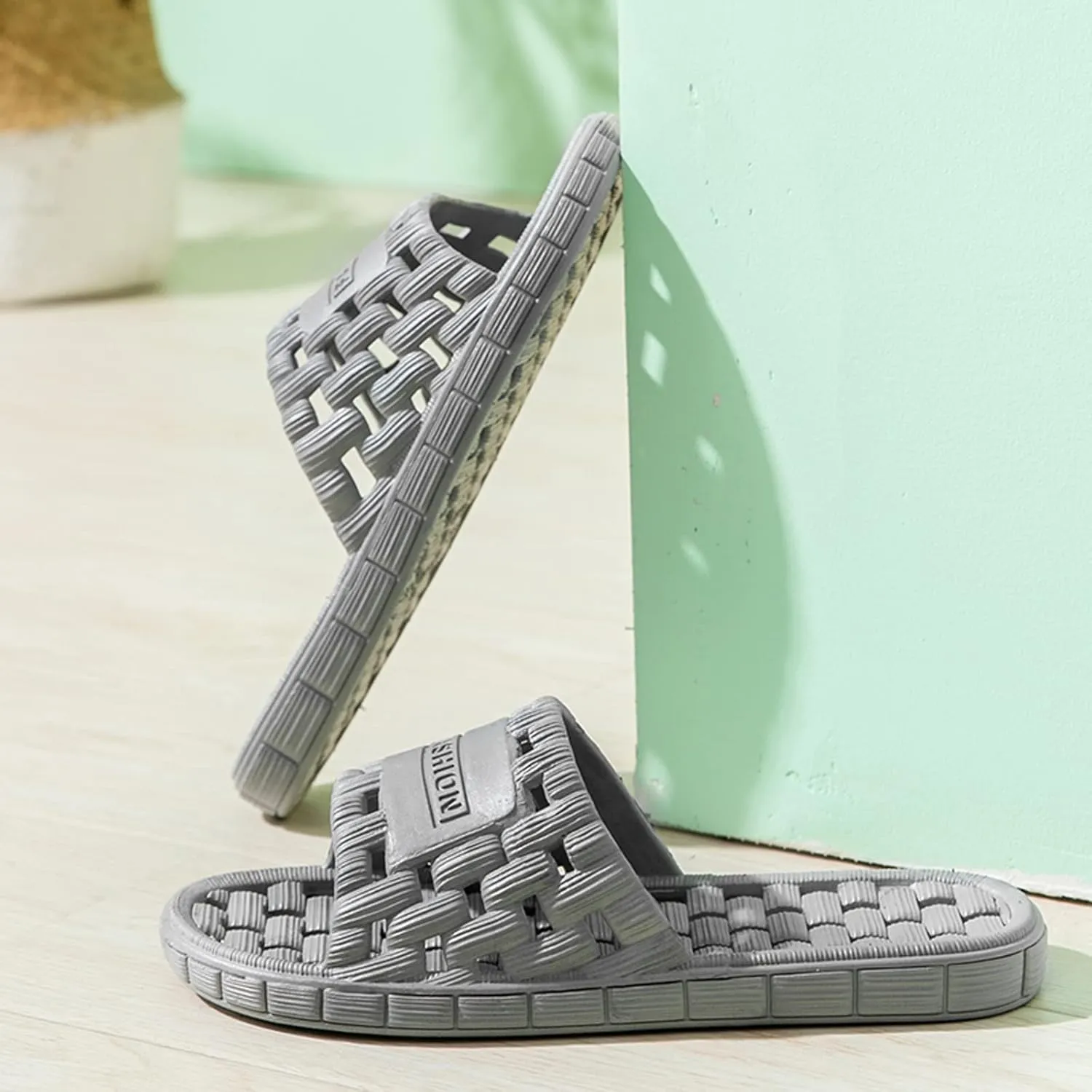 Shower Sandals Travel Slippers for Women Foldable Shower Shoes Quick Drying Sandals Indoor and Outdoor