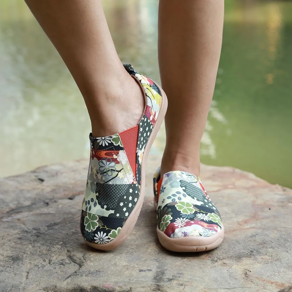 Women's Art Painted Canvas Loafers Slip On Sneaker with Orthopedic Arch Support Lightweight Travel Shoes Comfort Soft Casual Walking Shoes