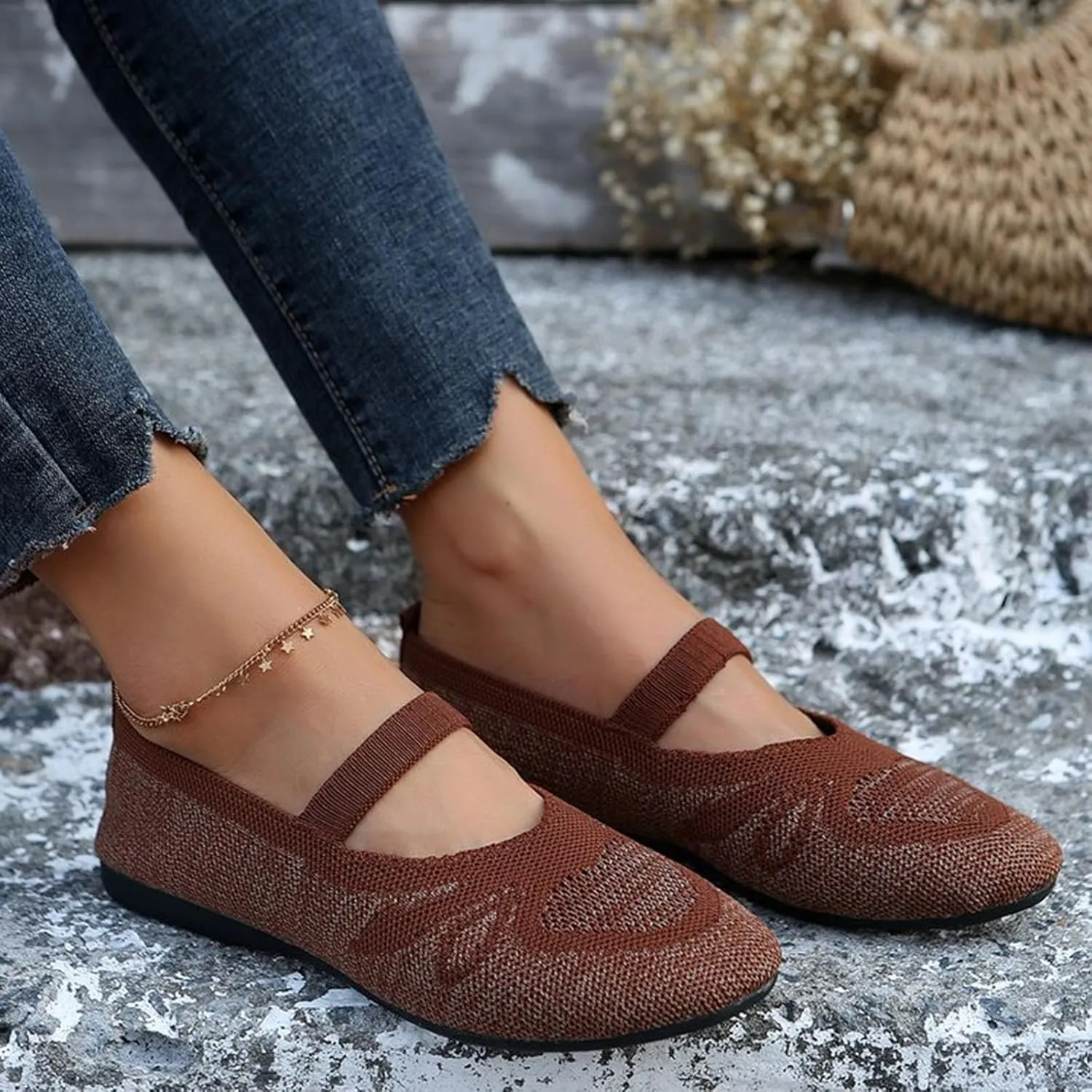 Women's Casual Slip On Shoes Breathable Comfortable Flat Loafers for Everyday Wear Lightweight Support Shoes Summer
