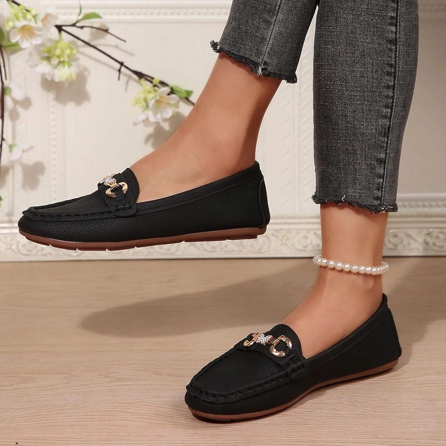 Women's Comfortable Lightweight Leather Loafers Walking Shoes Cute Business Casual Formal Work Flat Shoes