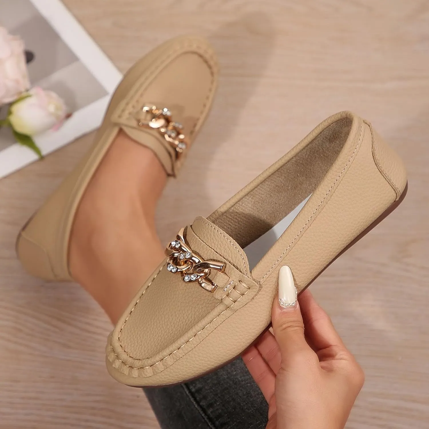 Women's Comfortable Lightweight Leather Loafers Walking Shoes Cute Business Casual Formal Work Flat Shoes