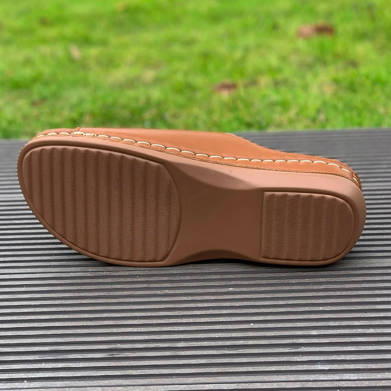Women's Fashion Slipper Solid Slip On Beach Sandals Temperament Leather Wedge Flip-Flops Comfort Walking Sandals