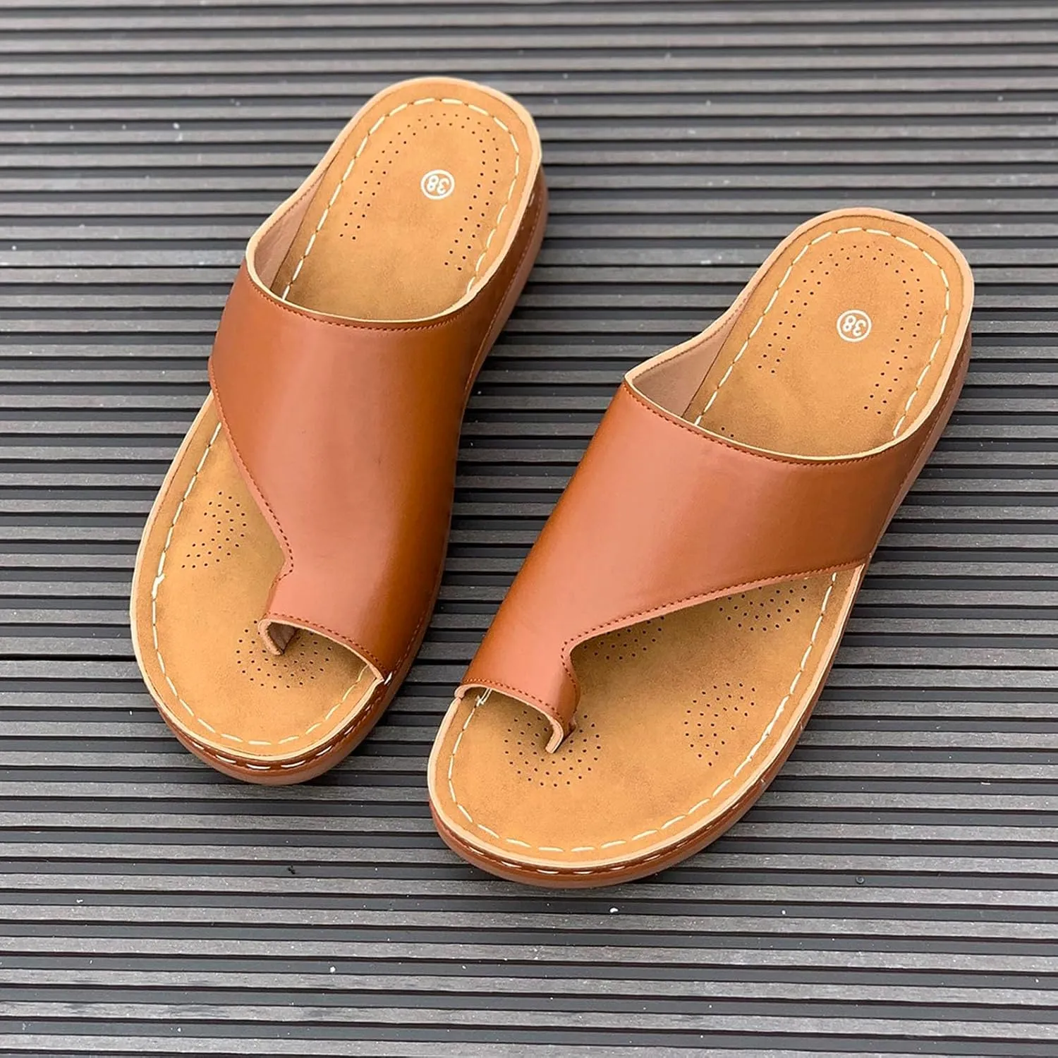 Women's Fashion Slipper Solid Slip On Beach Sandals Temperament Leather Wedge Flip-Flops Comfort Walking Sandals