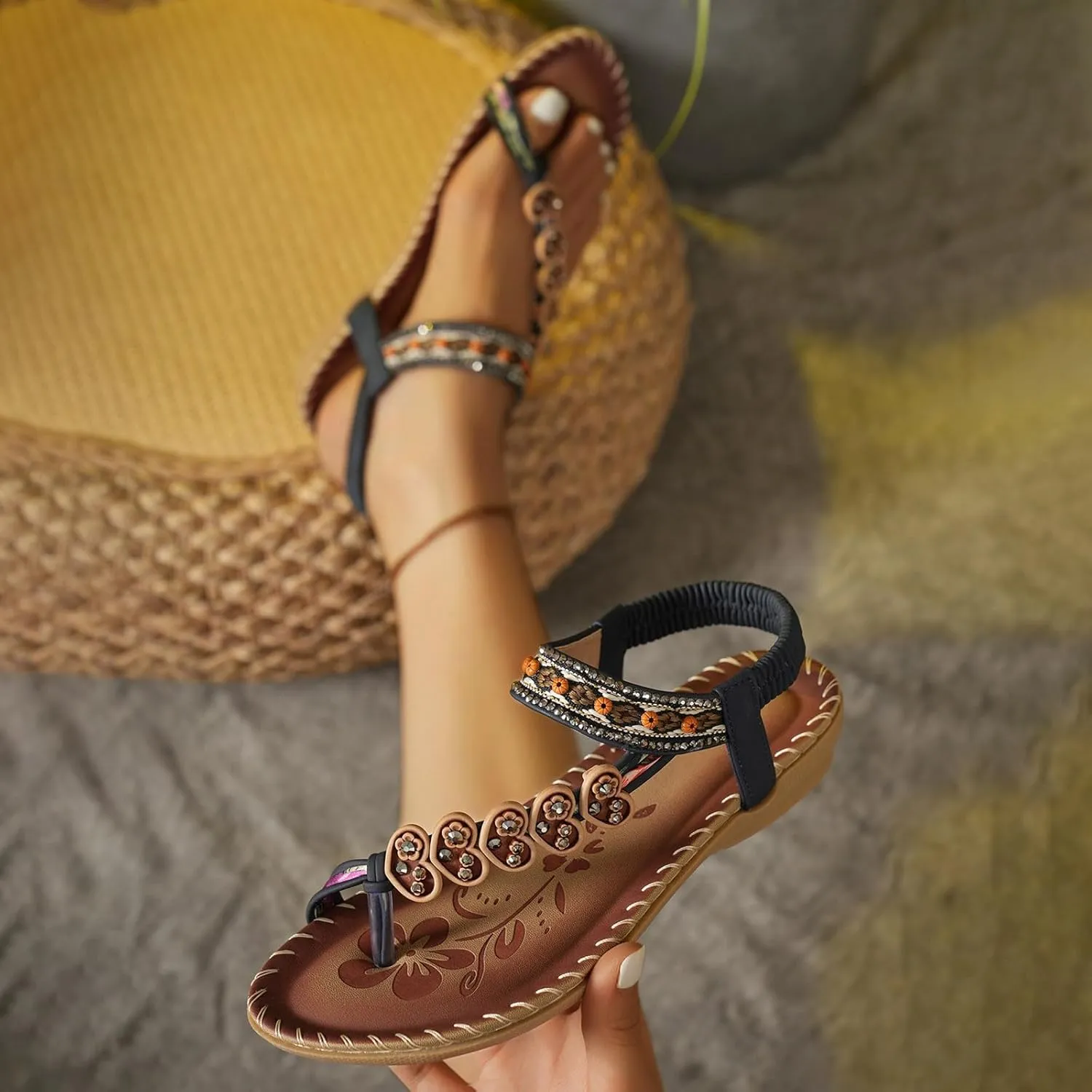 Womens Sandals 2025 Arch Support Summer Beach Sandals Comfort Walking Shoes Bohemian Flip Flops