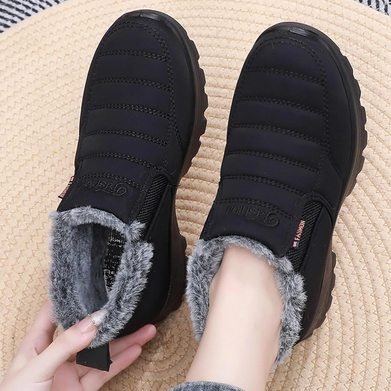 Women's Waterproof Winter Snow Boots Lightweight Warm Faux Fur Lined Mid-Calf Booties Winter Fur Lined Lightweight No-Slip